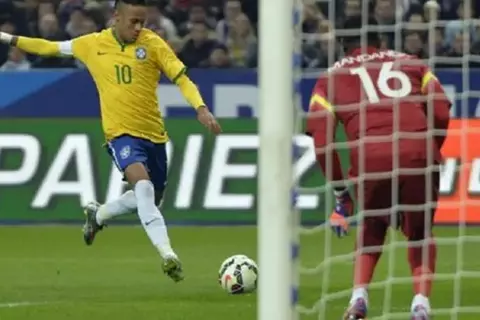 حال تأهل الديوك لكأس العالم.. مباراة ودية مرتقبة بين فرنسا والبرازيل